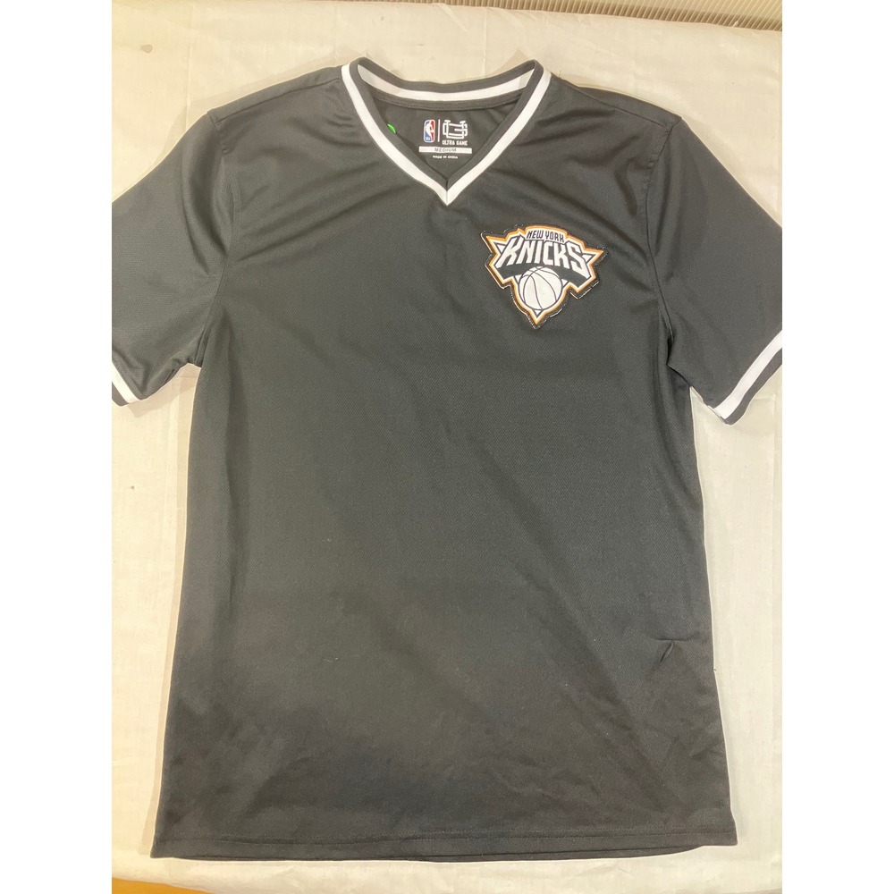 Ultra Game NBA New York Knicks V-Neck Jersey Shirt Men Medium Black Short Sleeve